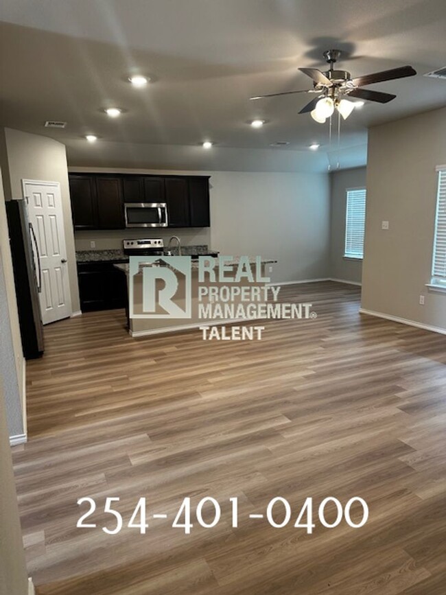 Building Photo - 3-bedroom, 2-bathroom home located in Temple