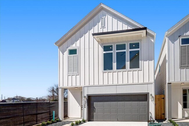 Building Photo - 5246 Texas St
