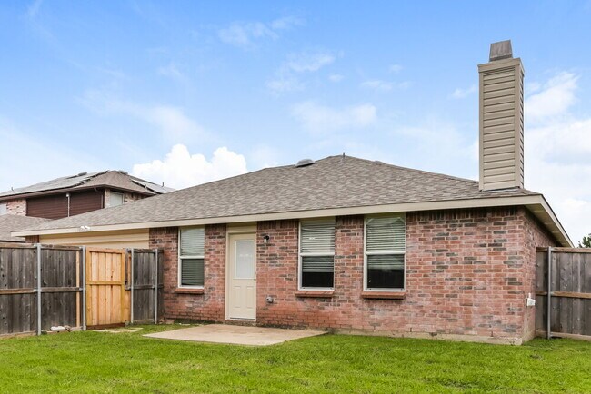 Building Photo - 1021 Badger Run