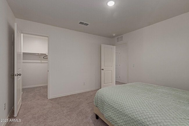 Building Photo - 20004 W Badgett Ln