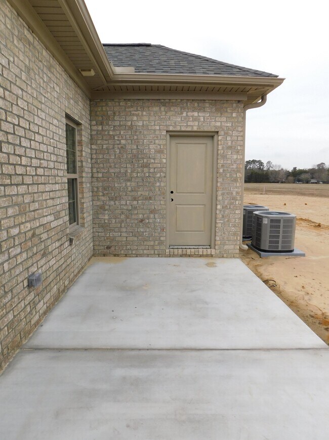 Building Photo - 891 Forehand Rd