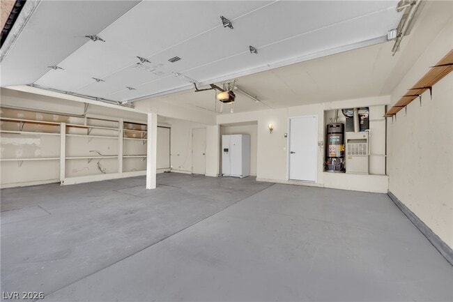 Building Photo - 2520 Machado Dr