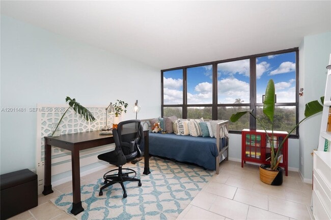 Building Photo - 780 NE 69th St