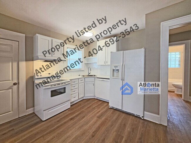 Building Photo - Charming Remodeled 3 Bedroom Ranch in the ...
