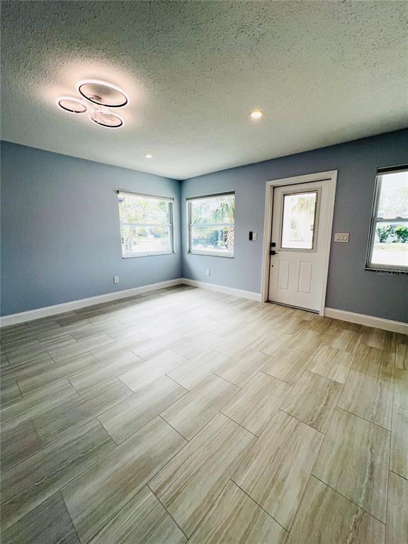 Building Photo - 160 175th Terrace Dr E