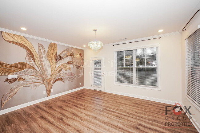 Building Photo - 4110 Steel Wy