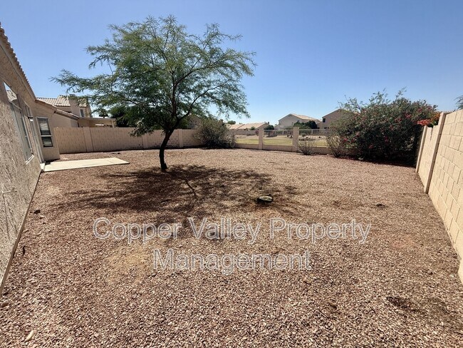 Building Photo - 11525 W Palm Brook Dr