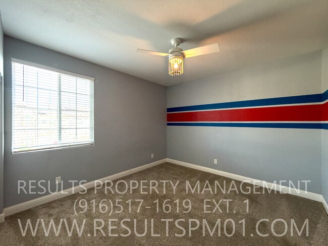 Building Photo - 1280 Goldenrod Way