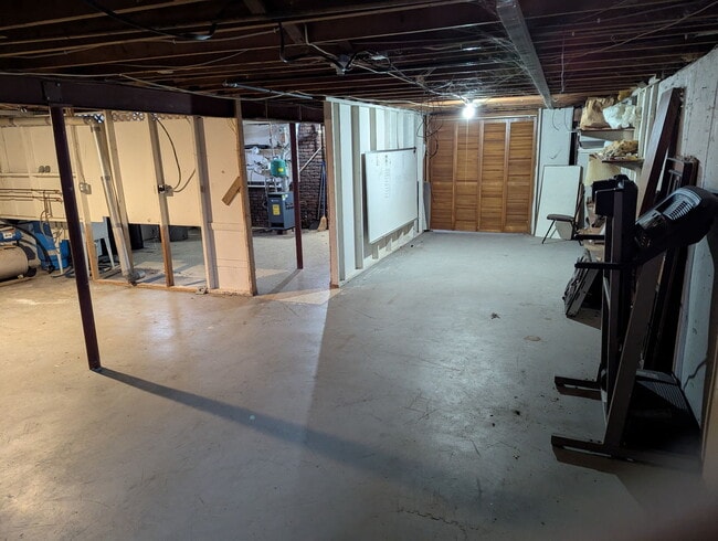 Building Photo - 9314 IL-23