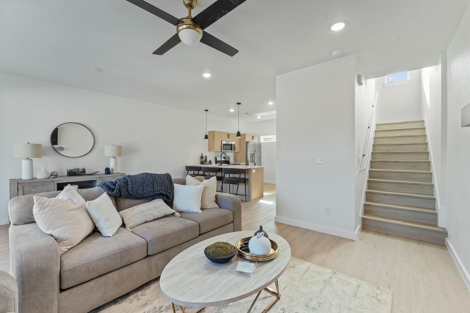 Building Photo - 1464 Hendon St