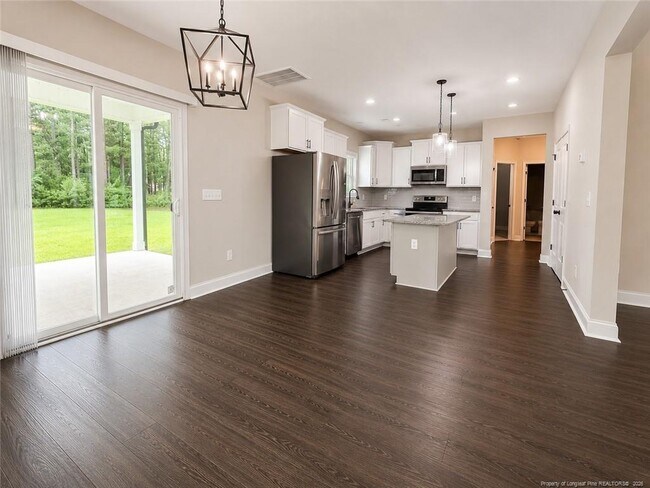 Building Photo - 621 Blawell Cir