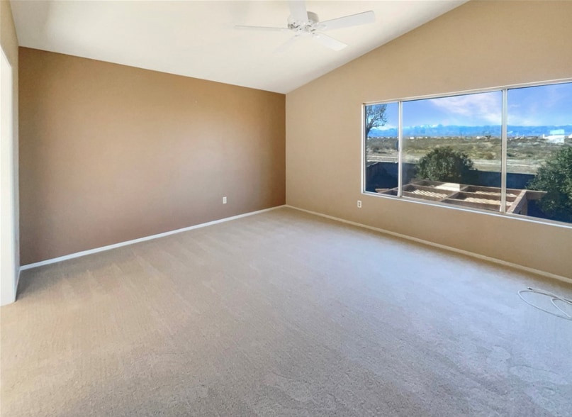 Building Photo - 12196 Nugget Ave