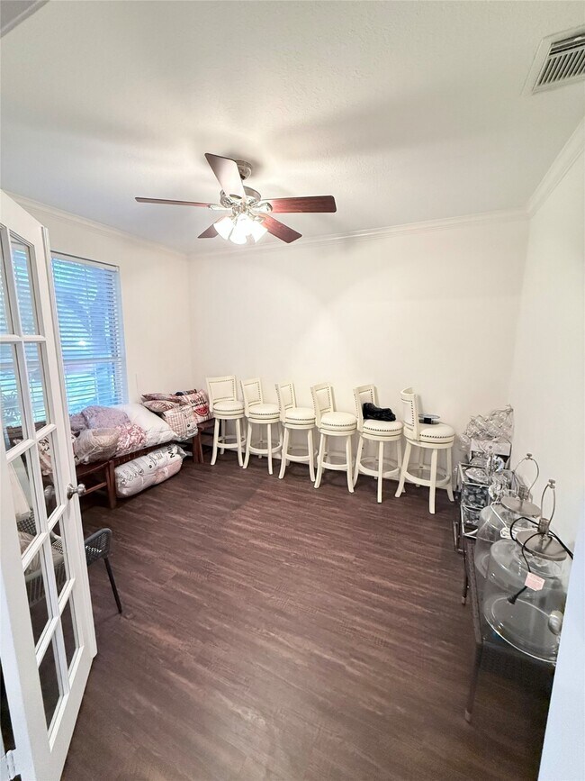 Building Photo - 18406 S Roaring River Ct