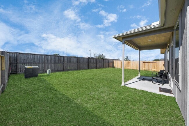 Building Photo - 3113 Paso Fino Dr