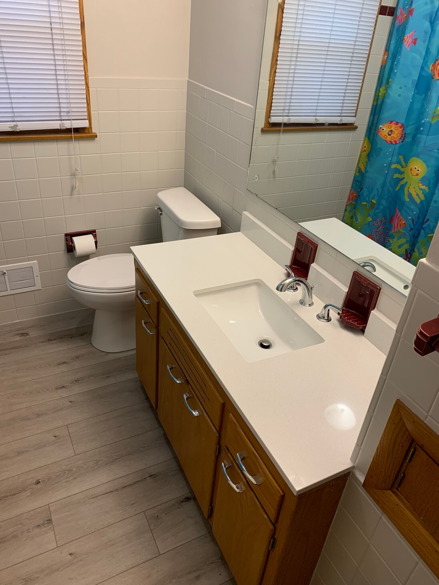 Building Photo - 7009 W Lloyd St