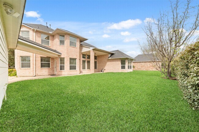 Building Photo - 3505 Parkside Dr
