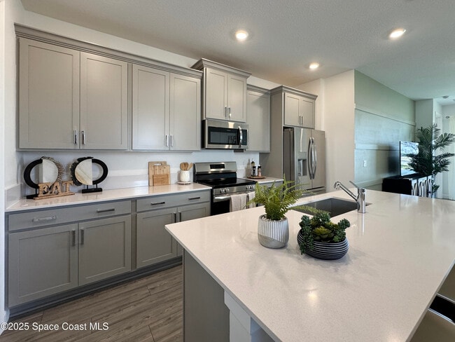 Building Photo - 1959 Croft Inlt Dr NW