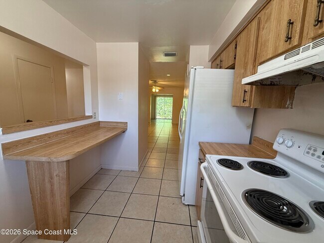 Building Photo - 1514 Clearlake Rd