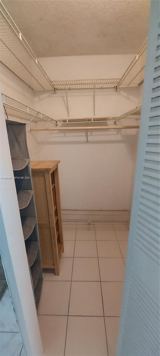 Building Photo - 4334 NW 9th Ave