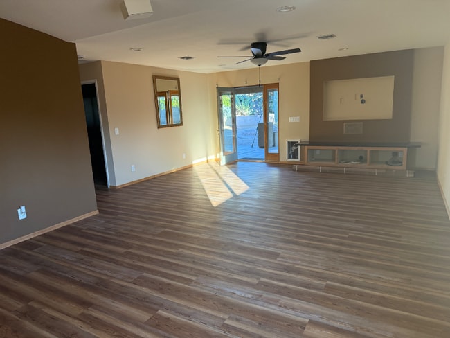 Building Photo - 7940 E Constant Pl