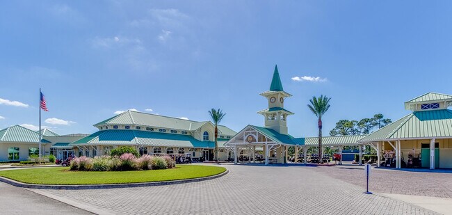 Building Photo - 7033 Willow Pine Way