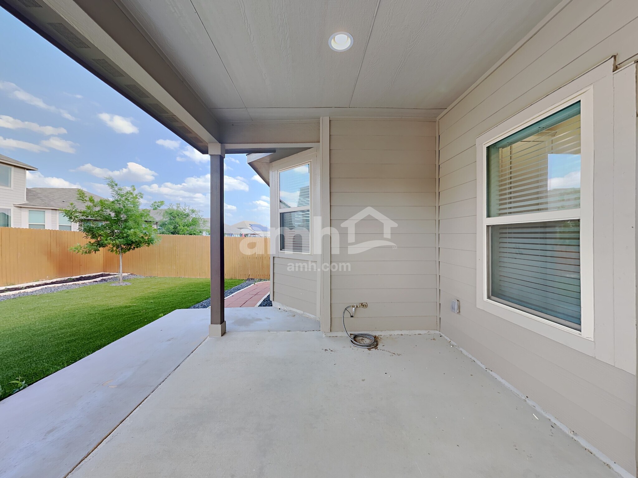 Building Photo - 2126 Abadeer Trail