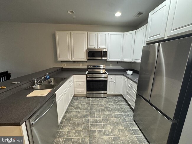 Building Photo - 116 Black Duck Ct