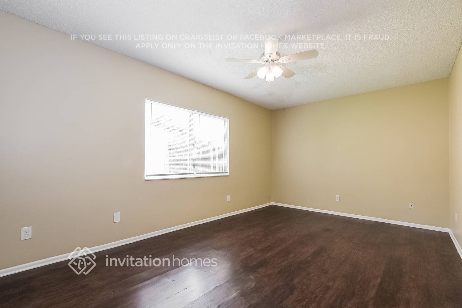 Building Photo - 4005 Stonehaven Rd