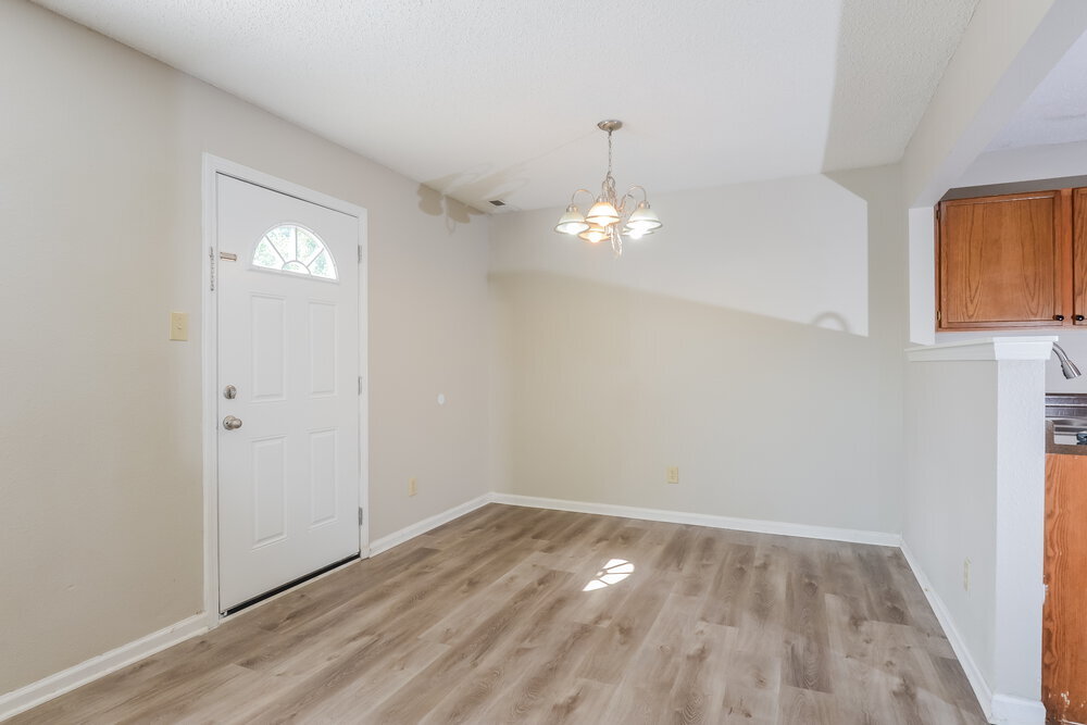 Building Photo - 1206 Kenwood Dr