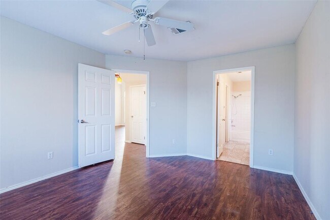 Building Photo - 7700 Portland Trail