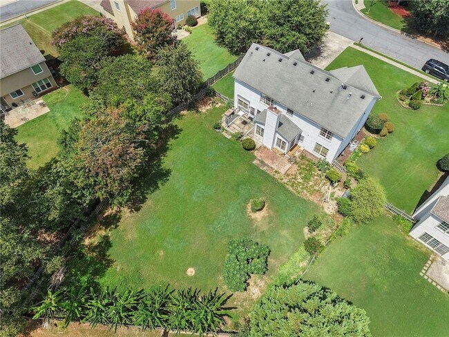 Building Photo - 7810 Brookwood Way