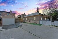 Building Photo - 1445 S Rebecca St