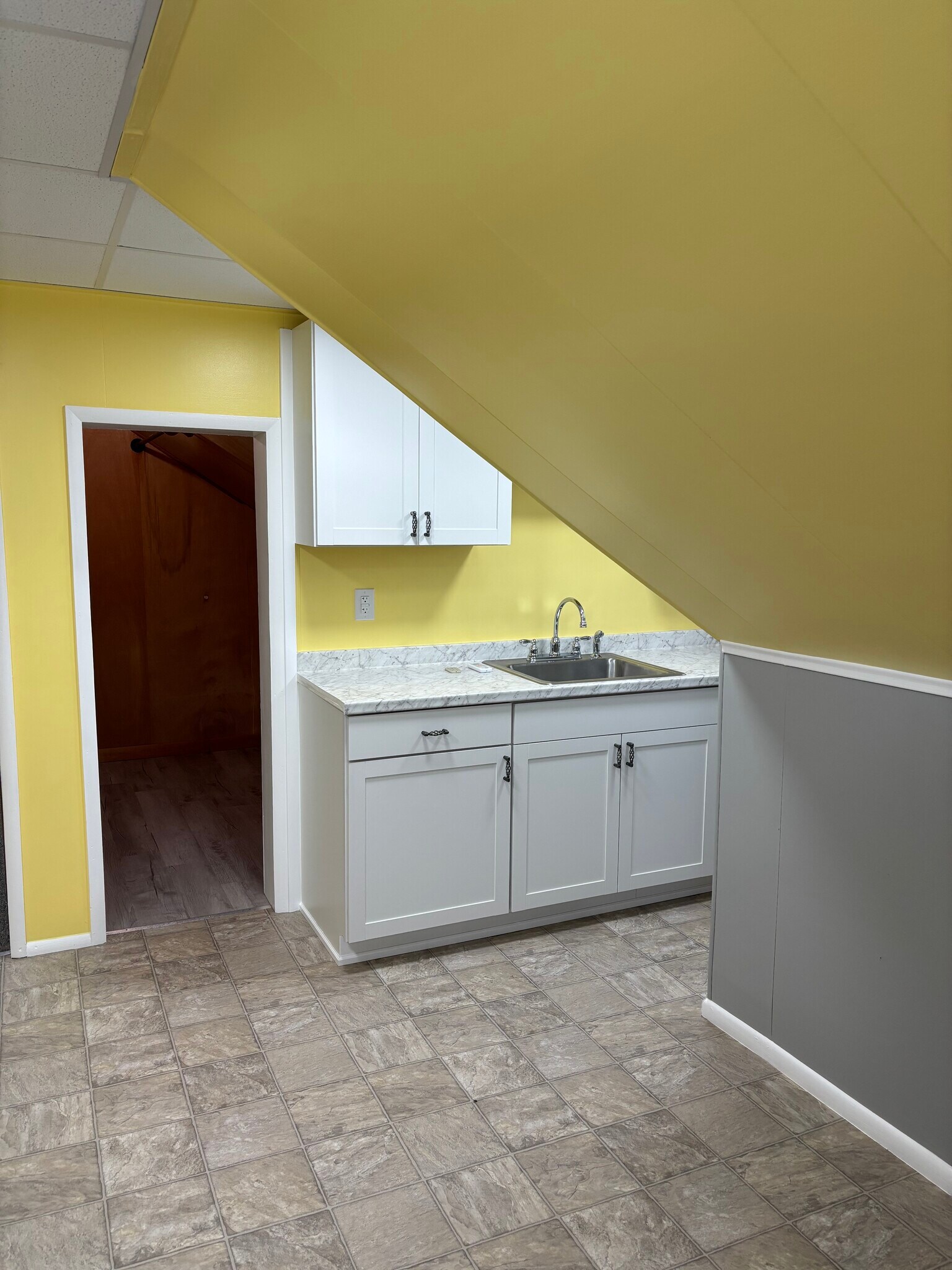 Kitchen - 345 E 12th St