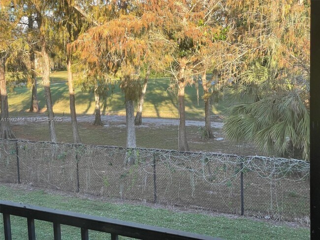 Building Photo - 7800 S Colony Cir