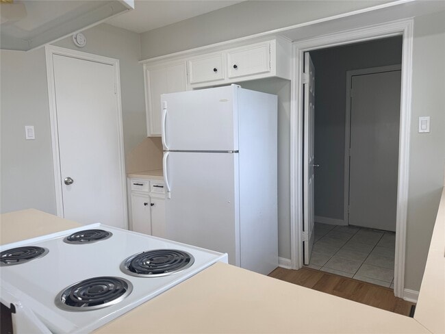 Building Photo - 10402 Belfast Rd