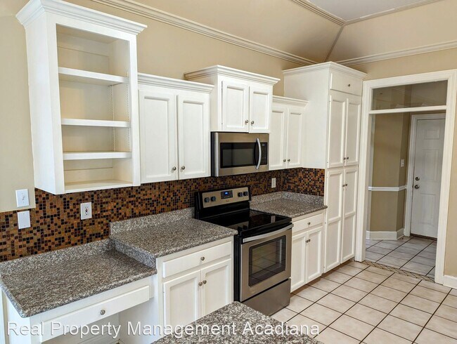 Building Photo - 4 br, 2 bath House - 211 Sundown Ln.