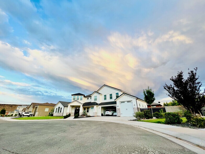 Culdesac - 3685 W 2510 S