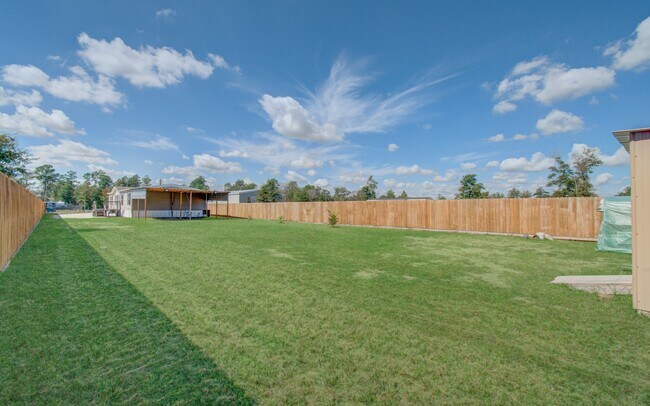 Building Photo - 369 Rd 5262