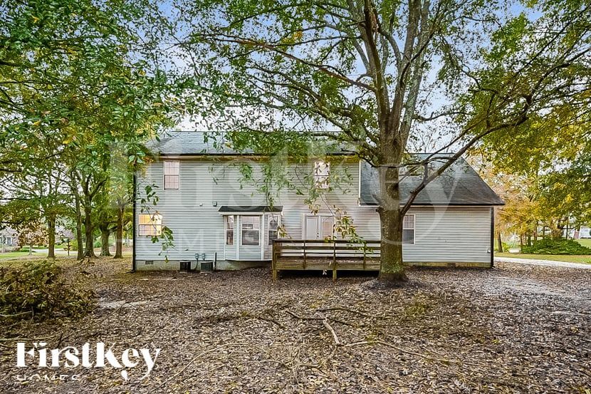 Building Photo - 210 Sharon Acres Ct