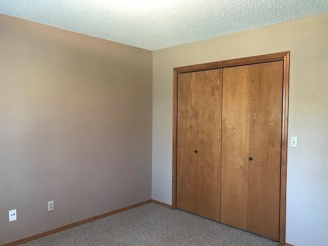 Building Photo - 5 Pinehurst Dr