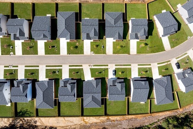 Building Photo - 630 Patmore Dr