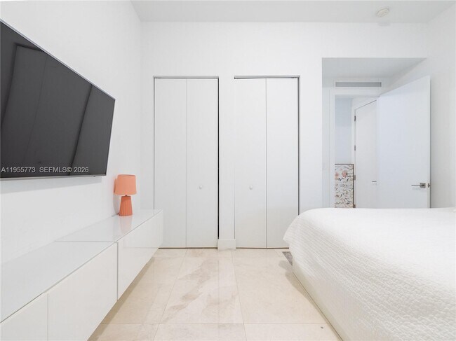 Building Photo - 7451 NW 103rd Ct