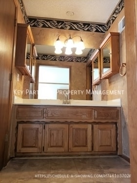 Building Photo - 7717 W 112th-