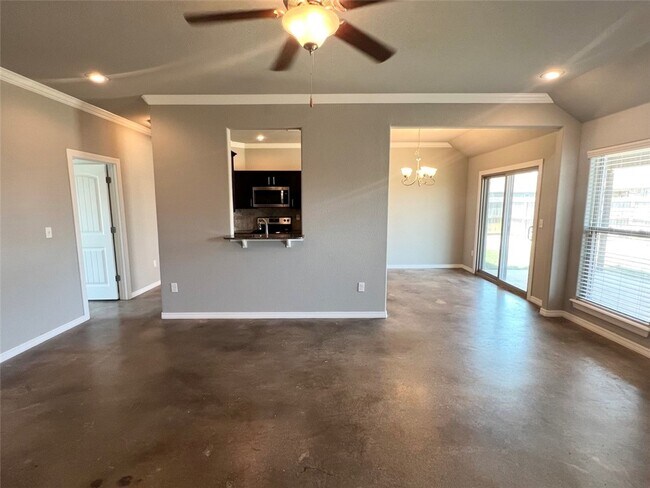 Building Photo - 211 Genoa Way