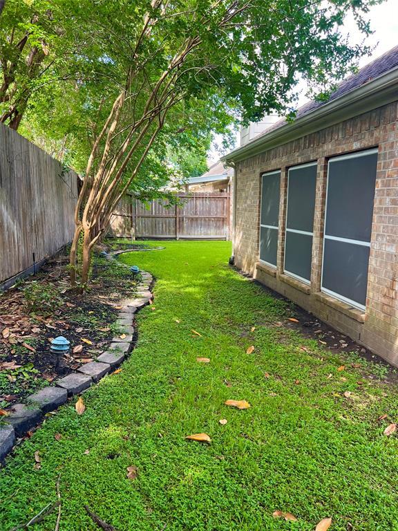 Building Photo - 4306 Shady Pine Dr