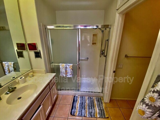 Building Photo - 78369 Yucca Blossom Dr