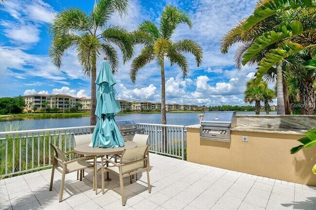 Building Photo - 10520 Boardwalk Loop