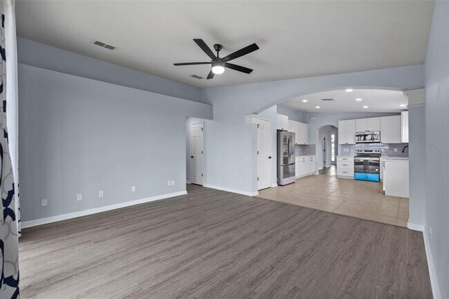 Building Photo - 5941 106th Terrace E