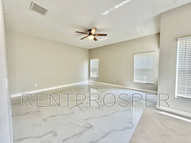 Building Photo - 10181 Marsh Pine Cir