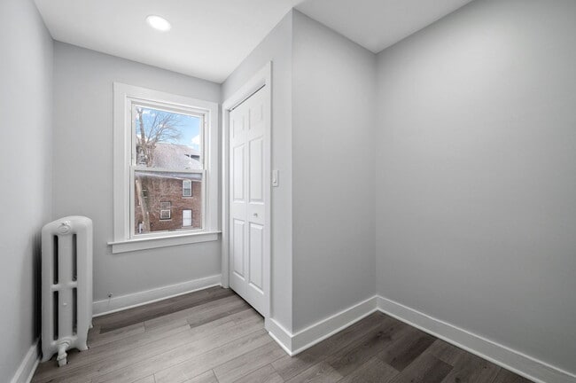 Building Photo - 423 Funston Ave